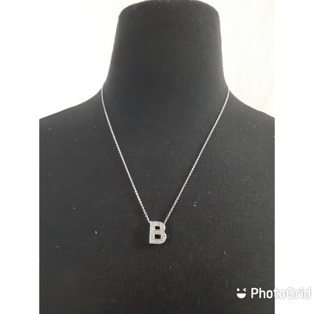 New York & Co. "B" Pendant Necklace